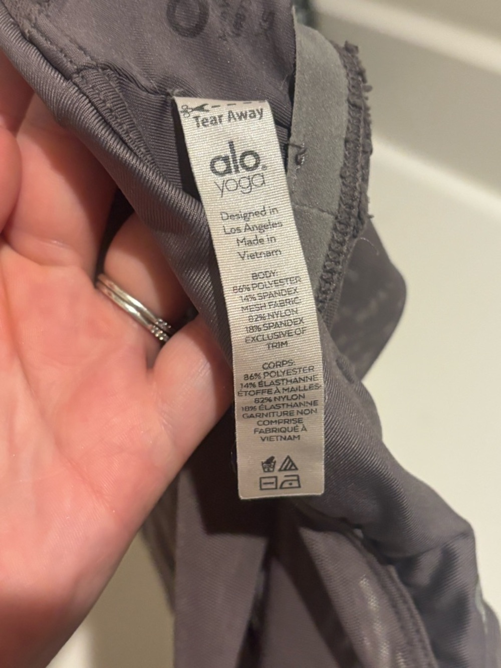 Alo Yoga Lavish Bra in Purple Dusk XS EUC Mesh Band - Picture 9 of 10